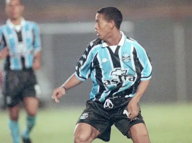 用最热烈的 用最热烈的