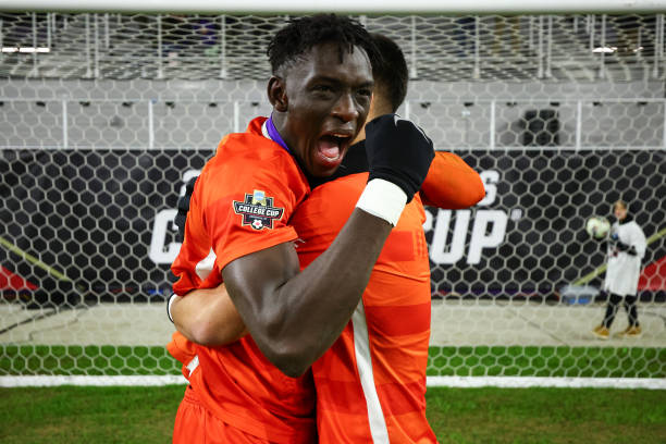 屈不挠的精 屈不挠的精