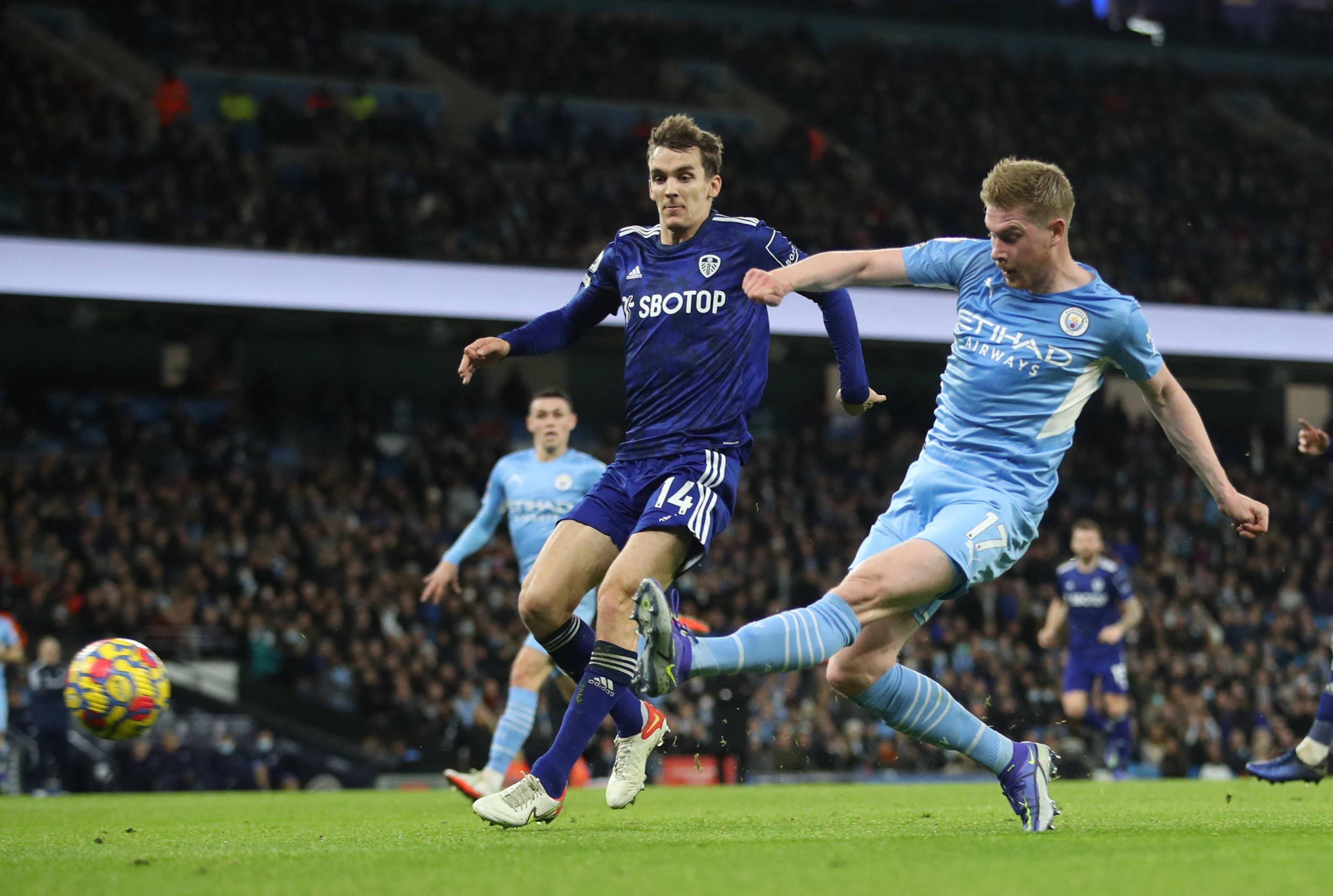 在球场上表 在球场上表